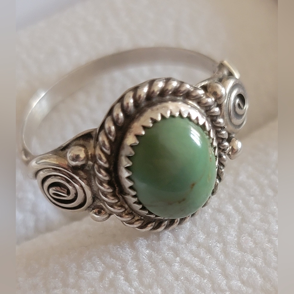 NAVAJO Turquoise Sterling Silver Ring